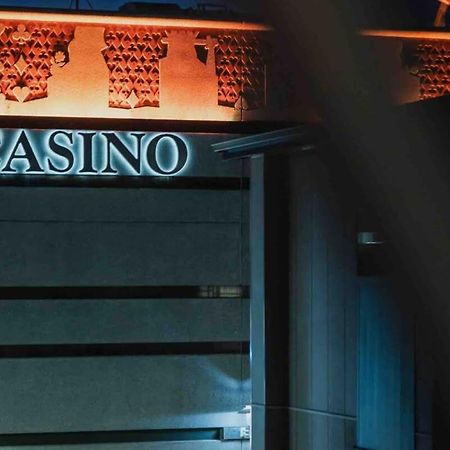 Casino Luxury Suite City Centre - Sleeps 5 Christchurch Exteriör bild